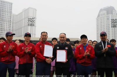 OFFICIAL: Vietnam Football Federation extends contract with Japanese coach