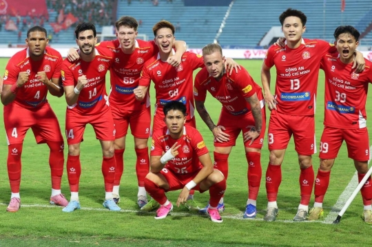 Overwhelming Nam Dinh, CA TP.HCM proudly advances to the National Cup final