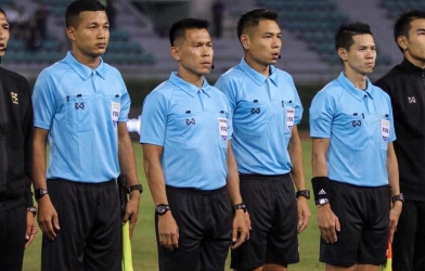 The V-League has concluded, yet Vietnamese football still relies on foreign referees.