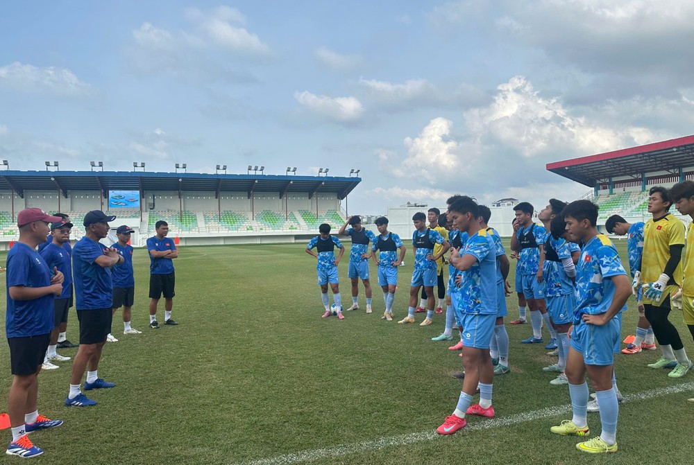 U19 Việt Nam lỡ hẹn với chức vô địch, dù nhiều lần sở hữu những thế hệ cầu thủ tài năng bậc nhất. Ảnh: VFF U19 Việt Nam lỡ hẹn với chức vô địch, dù nhiều lần sở hữu những thế hệ cầu thủ tài năng bậc nhất. Ảnh: VFF