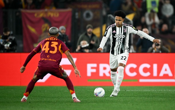 Juventus shares points with Roma after a six-goal thriller