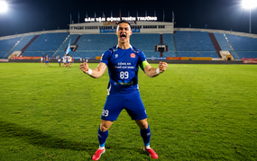 Hot Vietnam football news today, June 23: Patrik Lê Giang sends a message to Nguyễn Filip; top spots in the national futsal league remain unchanged