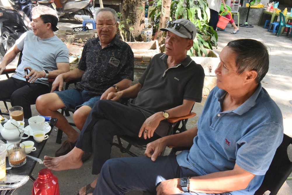 HLV Mai Đức Chung: Chất Tràng An làm nên phong cách người truyền lửa - Ảnh 4. HLV Mai Đức Chung: Chất Tràng An làm nên phong cách người truyền lửa - Ảnh 4.