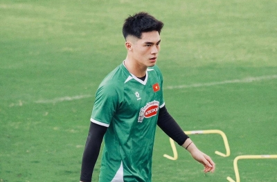 Vietnam's U23 goalkeeper surpasses three overseas Vietnamese players, bright prospects for starting role due to this reason