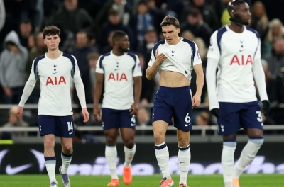 Premier League giant loses sponsor over relegation fears