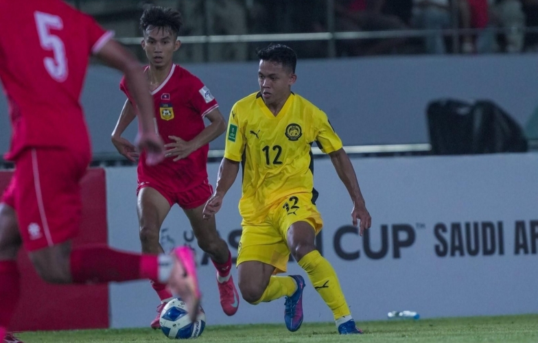 Malaysia closes in on neighboring Indonesia