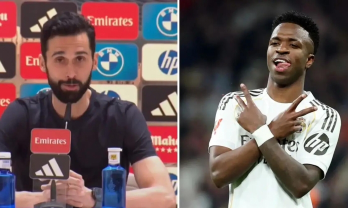 HLV Alvaro Arbeloa: 'Real Madrid xây dựng lối đá quanh Vinicius Jr'