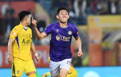 Vietnamese national team midfielder believes Hanoi can still compete for the championship