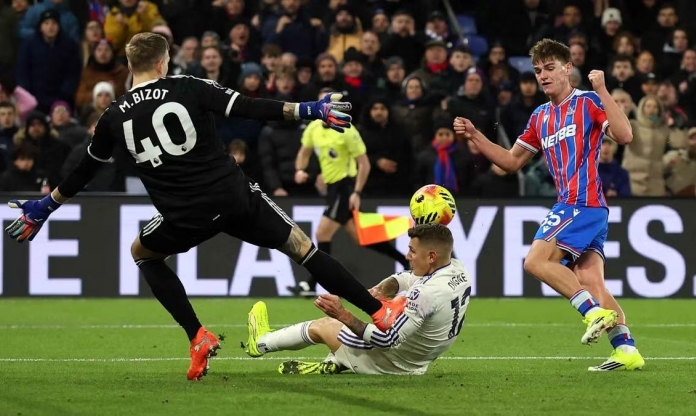 Hòa thất vọng Aston Villa hụt hơi trong cuộc đua tại Ngoại hạng Anh