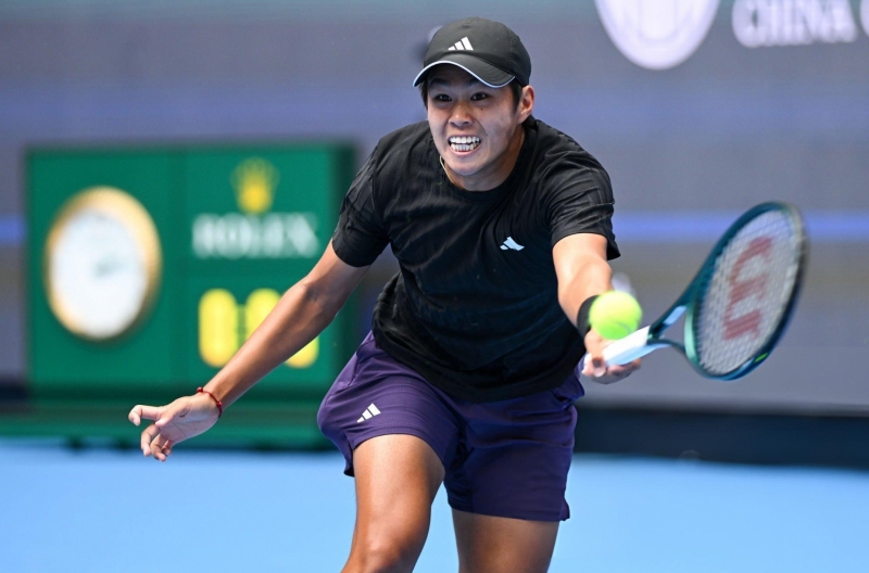 Learner Tien overcomes challenges with an impressive debut at the 2025 Shanghai Masters.