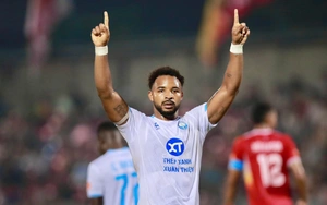 Round 18 V-League: Xuan Son Tests Trung Kien