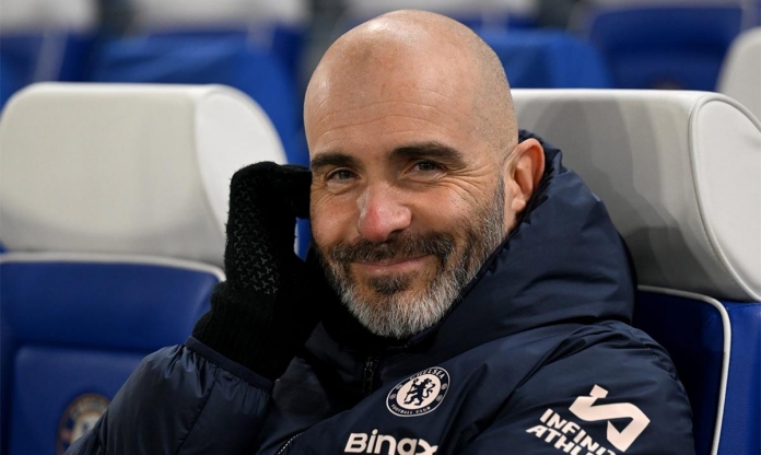 HLV Chelsea: 'Chúng tôi chơi hay hơn Arsenal khi đủ người'