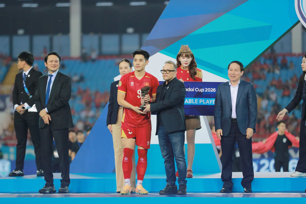 Từ ASEAN Cup đến Asian Cup: Giờ chỉ có tiến lên - Ảnh 1. Từ ASEAN Cup đến Asian Cup: Giờ chỉ có tiến lên - Ảnh 1.