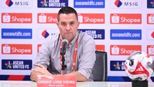 Buriram United&#39;s rival unexpectedly dismissed their head coach despite the team performing well.