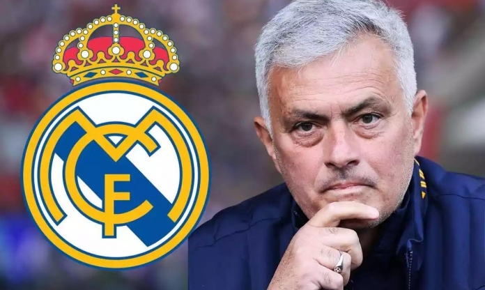 Real Madrid có quyết định bất ngờ về Jose Mourinho