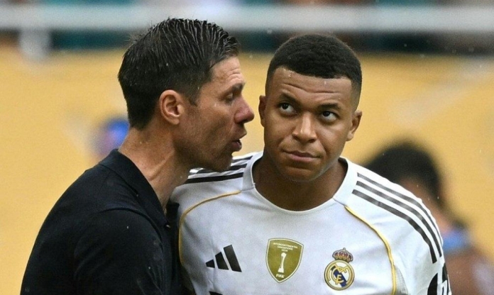 Mbappe và Xabi Alonso tạo ra vụ bê bối lớn tại Real Madrid