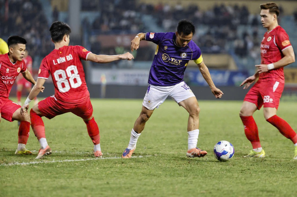 Vòng 4 LPBank V-League 2026/27: “Derby nóng bỏng”, trụ hạng căng thẳng - Ảnh 1.