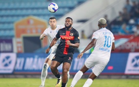 Expert Doan Minh Xuong: 'Bottom V-League teams strive to overcome difficulties'