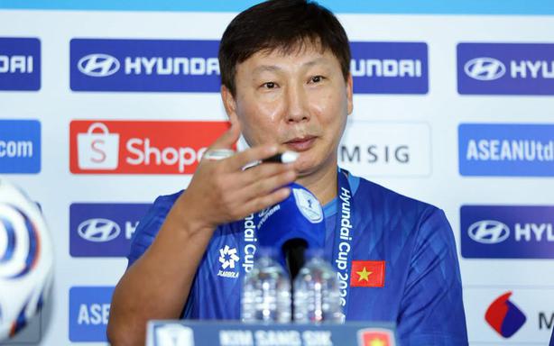Coach Kim Sang Sik: 'Vietnam team came to Indonesia to win'