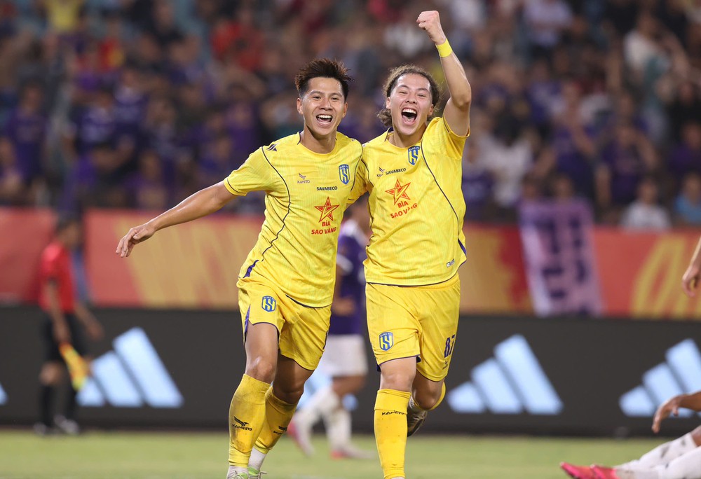 Dấu ấn cầu thủ Việt kiều tại V-League - Ảnh 1. Dấu ấn cầu thủ Việt kiều tại V-League - Ảnh 1.