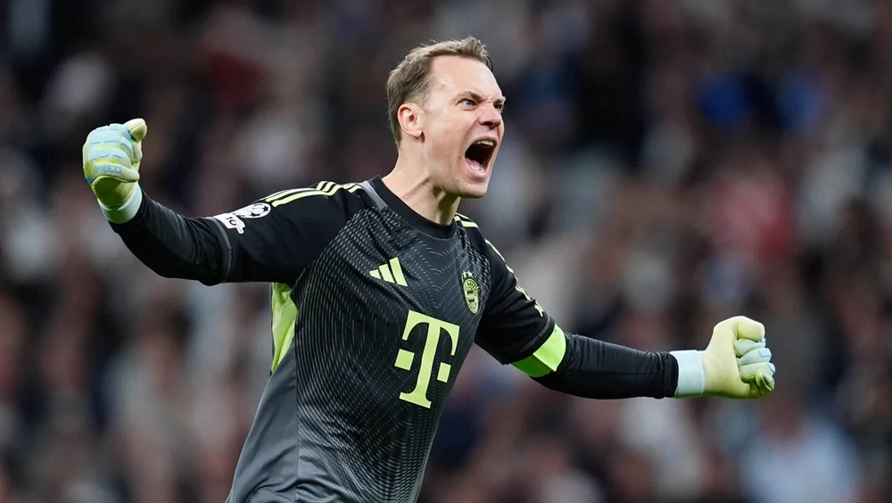 Manuel Neuer vẫn hay nhất thế giới ở tuổi 40 - Ảnh 2.