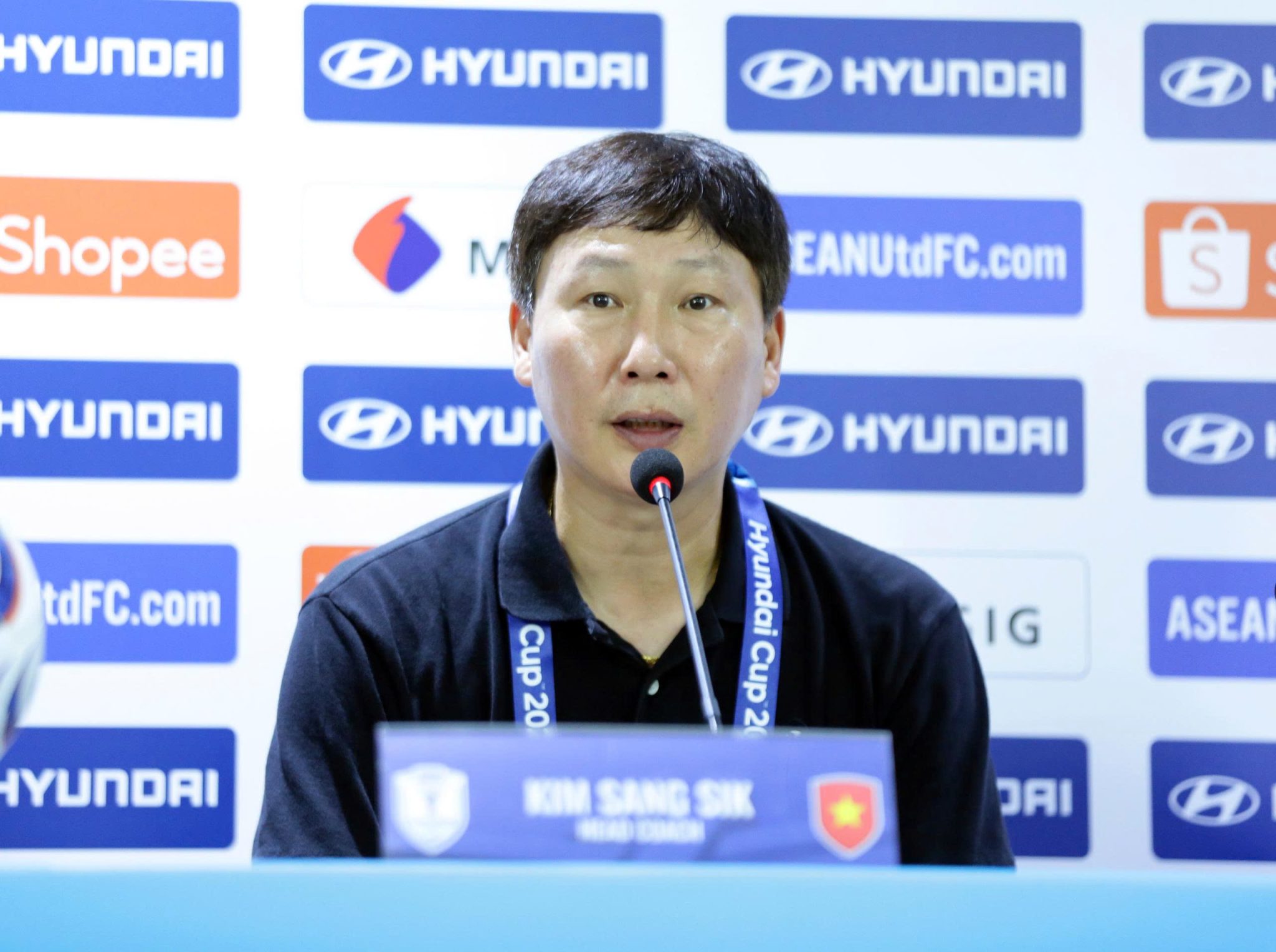 Tin nóng bóng đá Việt hôm nay 13/9: U23 Việt Nam sang Nhật Bản dự ASIAD; Sahako vào chung kết Cúp quốc gia futsal - Ảnh 3. Tin nóng bóng đá Việt hôm nay 13/9: U23 Việt Nam sang Nhật Bản dự ASIAD; Sahako vào chung kết Cúp quốc gia futsal - Ảnh 3.