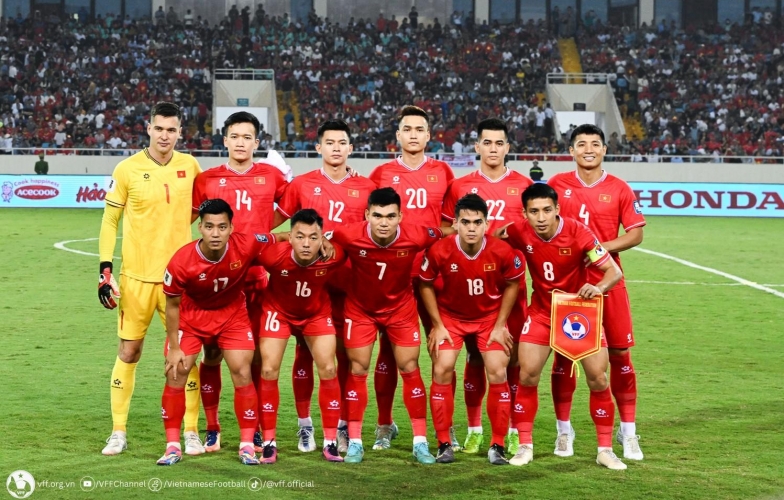 Coach Kim Sang Sik is absent, a number of new players are called up to the Vietnam national team