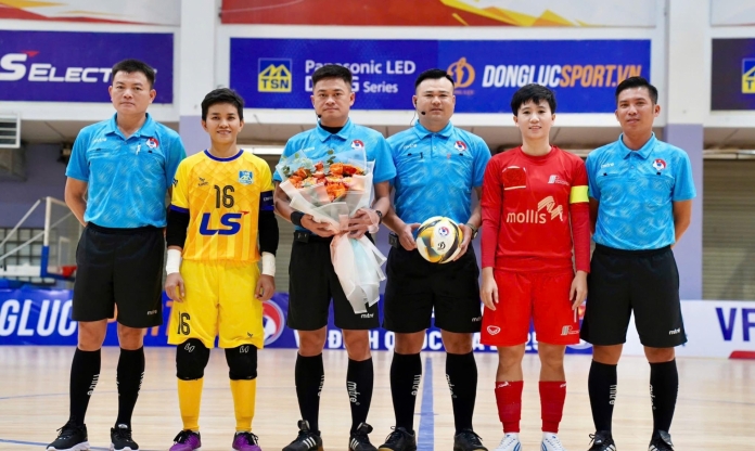 Giã từ sân cỏ, tiền vệ ĐT Việt Nam bất ngờ tái xuất ở sân futsal