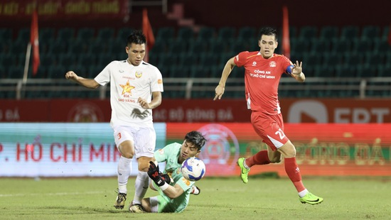 Tien Linh has not scored, causing Coach Le Huynh Duc to worry about the Ho Chi Minh City Police FC.