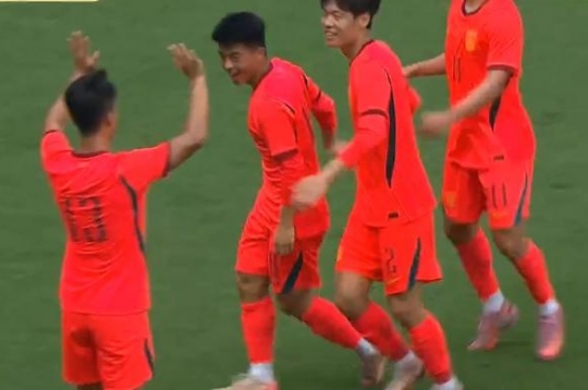 China wins thrillingly in an unbelievable scenario, Vietnam team must be cautious