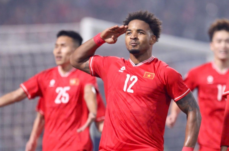 Xuân Son returns to Brazil, sends a signal to the Vietnam national team