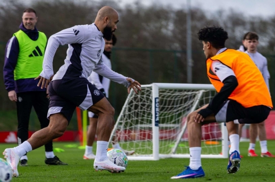 Manchester United marvels at the 'once-in-a-century prodigy' from the club.