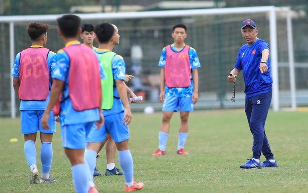 Vietnam U20 faces difficulties as they are grouped with Iran and North Korea in the Asian qualifiers.