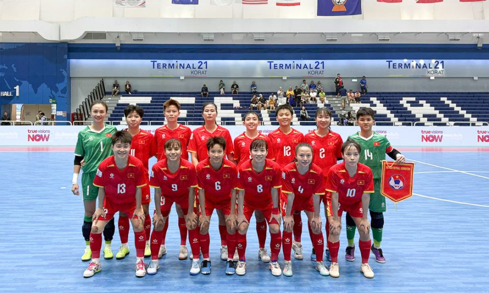 Futsal nữ Việt Nam hội quân, chờ thử lửa với New Zealand - Ảnh 1. Futsal nữ Việt Nam hội quân, chờ thử lửa với New Zealand - Ảnh 1.