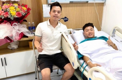 Vietnam U23 midfielder officially speaks out after ligament surgery