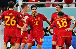 World Cup 2026: A Clash of Glory and Ambition
