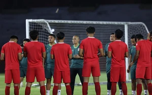 Hot Vietnamese football news today, April 19: Korean coach explains Hoang Duc's absence; U17 Indonesia boosts morale ahead of match against U17 Vietnam.