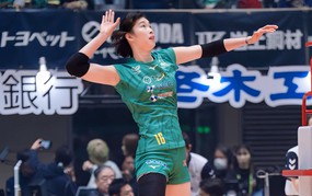Tran Thi Thanh Thuy achieved a remarkable feat, surpassing the top spiker ranked 6th in the 2025 World Volleyball Championship.