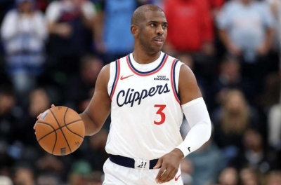 'Point God' Chris Paul officially announces retirement