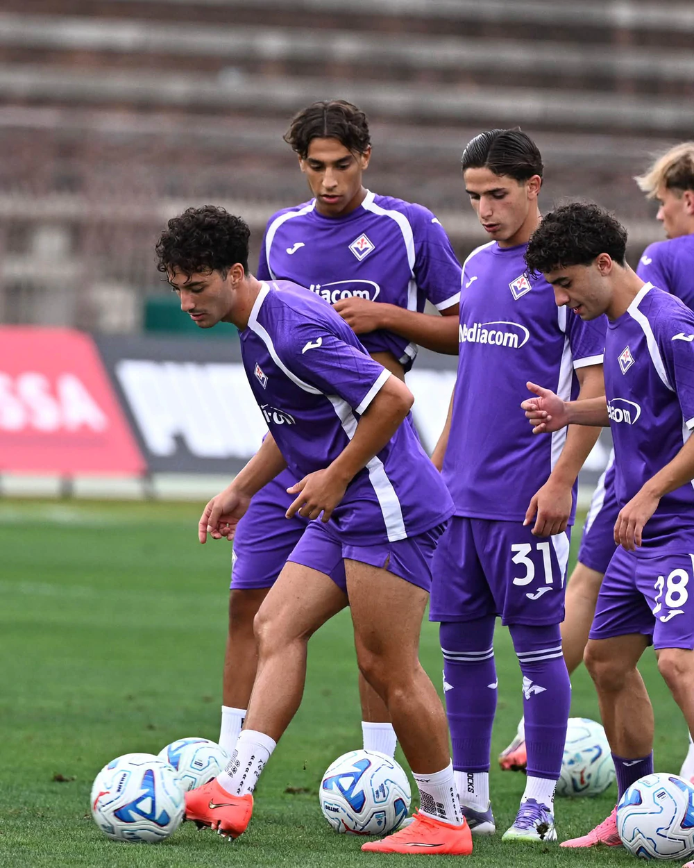 Fiorentina sẽ đánh bại chủ nhà Venezia? Ảnh: CLB Fiorentina Fiorentina sẽ đánh bại chủ nhà Venezia? Ảnh: CLB Fiorentina