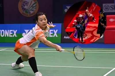 Nguyễn Thùy Linh stands alone on the international stage
