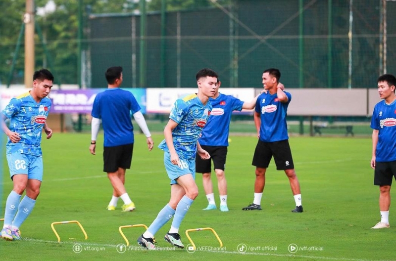 Acting Head Coach of Vietnam U23 comments on the new Vietnamese overseas recruit