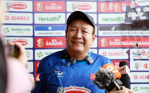 Coach Hoang Van Phuc explains why he did not call up Huynh Nhu