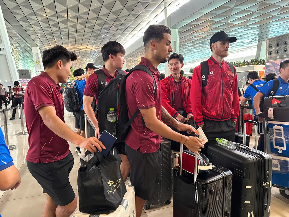 Đội tuyển Việt Nam hướng tới mục tiêu VCK Asian Cup 2027 - Ảnh 1. Đội tuyển Việt Nam hướng tới mục tiêu VCK Asian Cup 2027 - Ảnh 1.