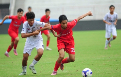 Identify the 4 teams advancing to the semifinals of the 2026 National U13 Championship