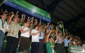 Coach Viet Thang is hailed as a 'promotion specialist'