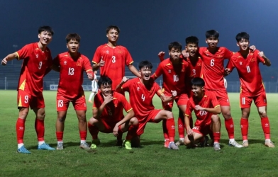 Laotian fans: 'Vietnamese brothers, please win the championship to avenge us'