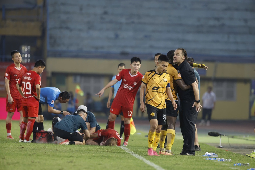 Khi cá tính vượt ngưỡng V-League - Ảnh 1. Khi cá tính vượt ngưỡng V-League - Ảnh 1.