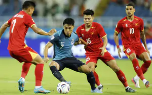 Personnel for the Vietnam national team: Adapting to myriad changes with constancy
