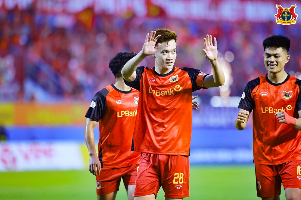 Thua sốc CLB Thanh Hoá, Hà Nội FC đối diện mùa giải buồn - Ảnh 3.